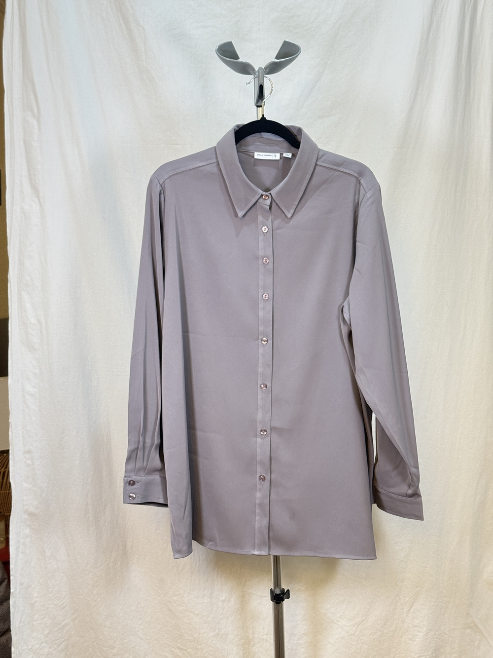 Susan Graver WOMEN'S Lavender Gray Button-Down Blouse Sz L